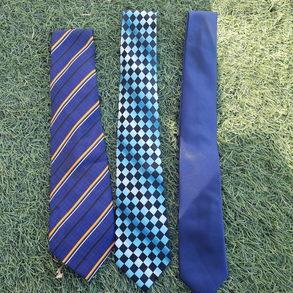Lot 3  100% Silk Farwell. Polyester  Graham&Graham, Arrow Mens Ties